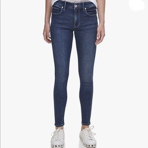 DKNY Skinny Jeans